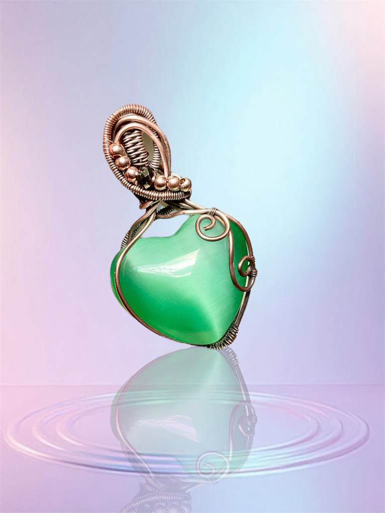 Green Cat’s Eye Heart Pendant