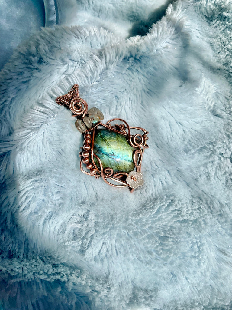 Labradorite Wire Wrapped Pendant