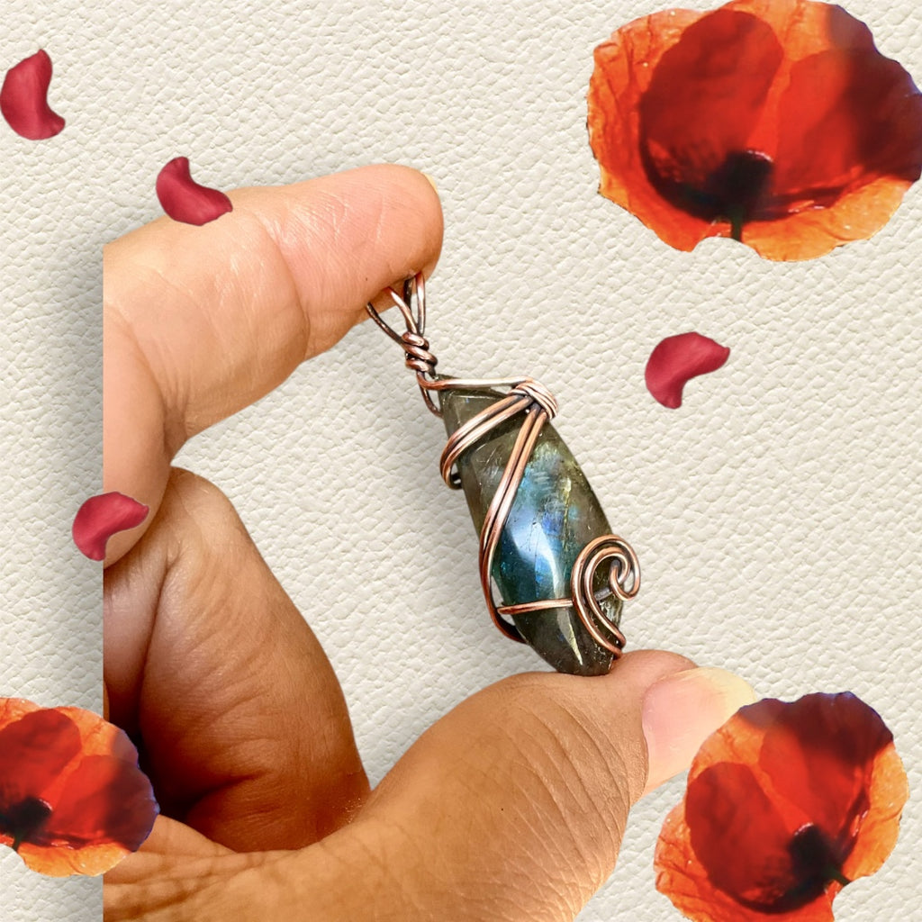 Labradorite Wire Wrapped Pendant