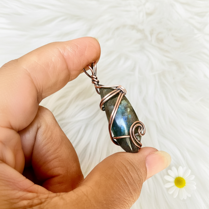 Labradorite Wire Wrapped Pendant
