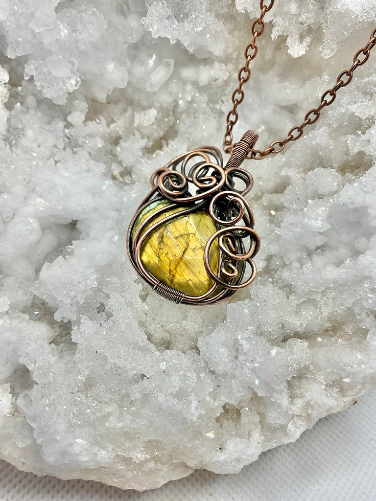 Labradorite Halloween Pumpkin Pendants - Connie’s Crystals 