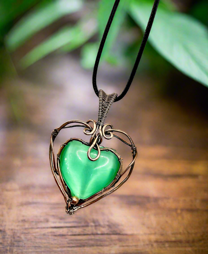 Green Cat’s Eye Heart Shaped Pendant