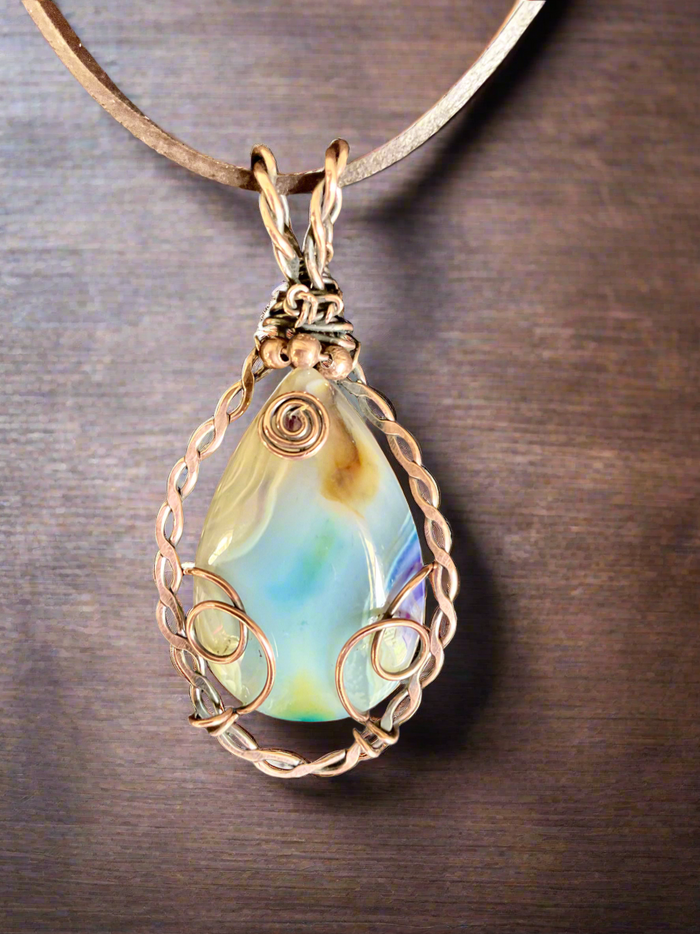 Banded Madagascan Agate Pendant - Connie’s Crystals 