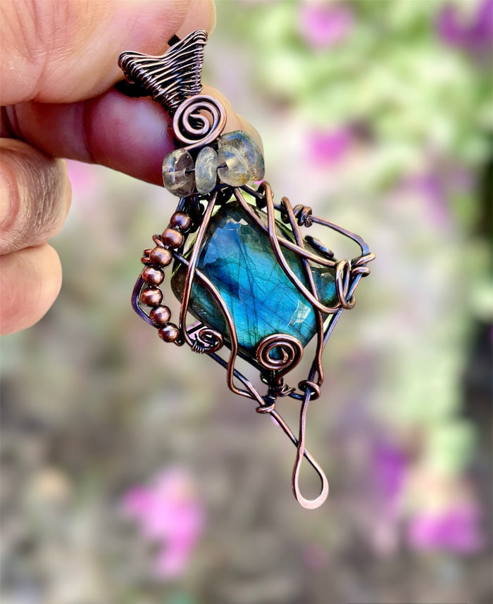 Labradorite Wire Wrapped Pendant