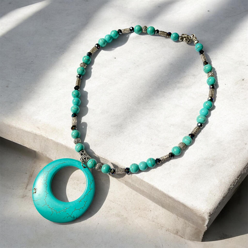 💙 Donut Pendant Necklace - Connie’s Crystals 