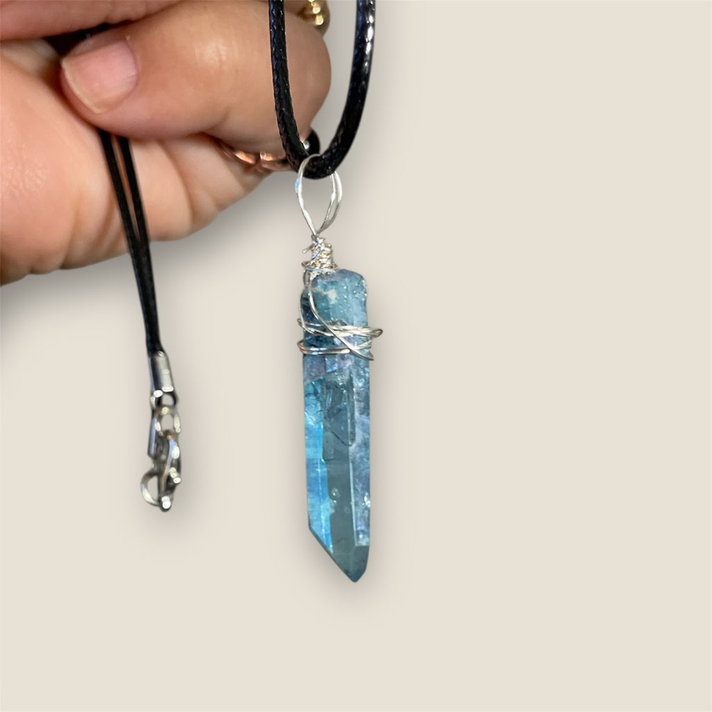Aqua Aura Points in Sterling Silver