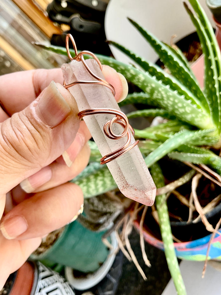 Lemurian Quartz Point - Connie’s Crystals 
