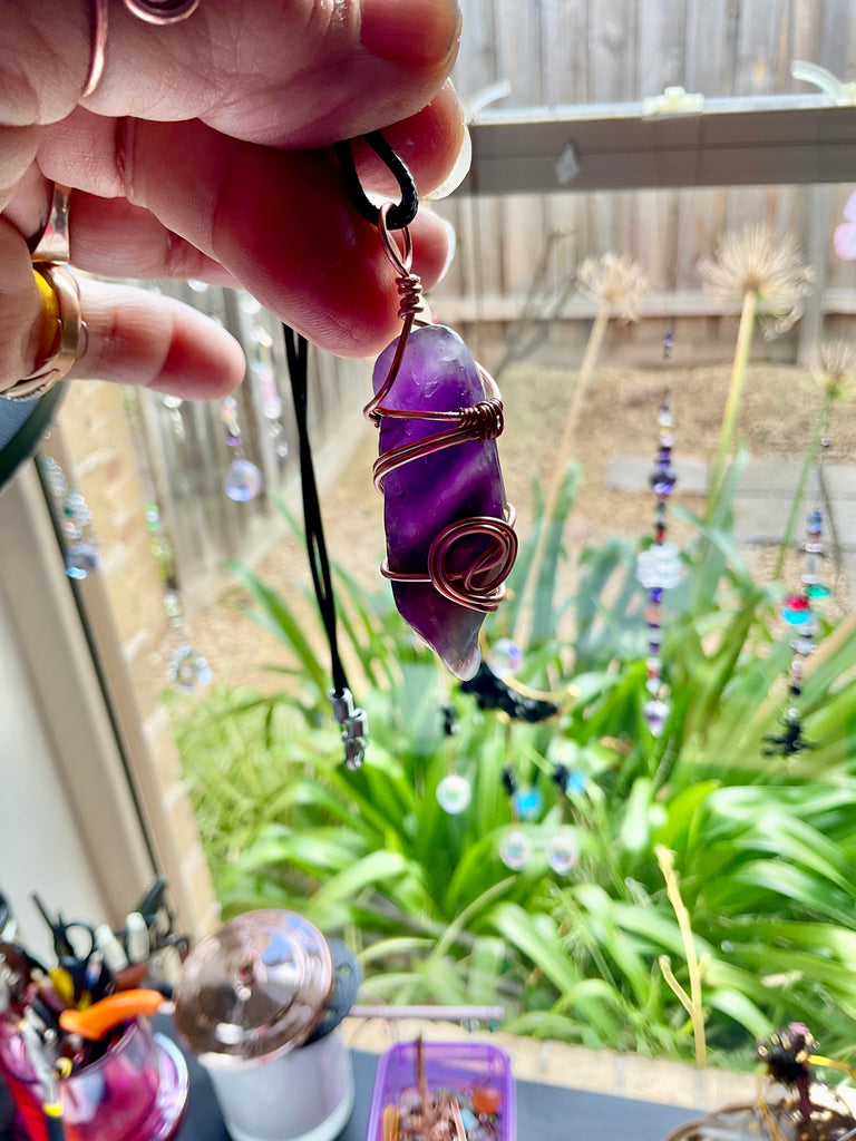 Amethyst Tumbled Polished Points Pendants - Connie’s Crystals 