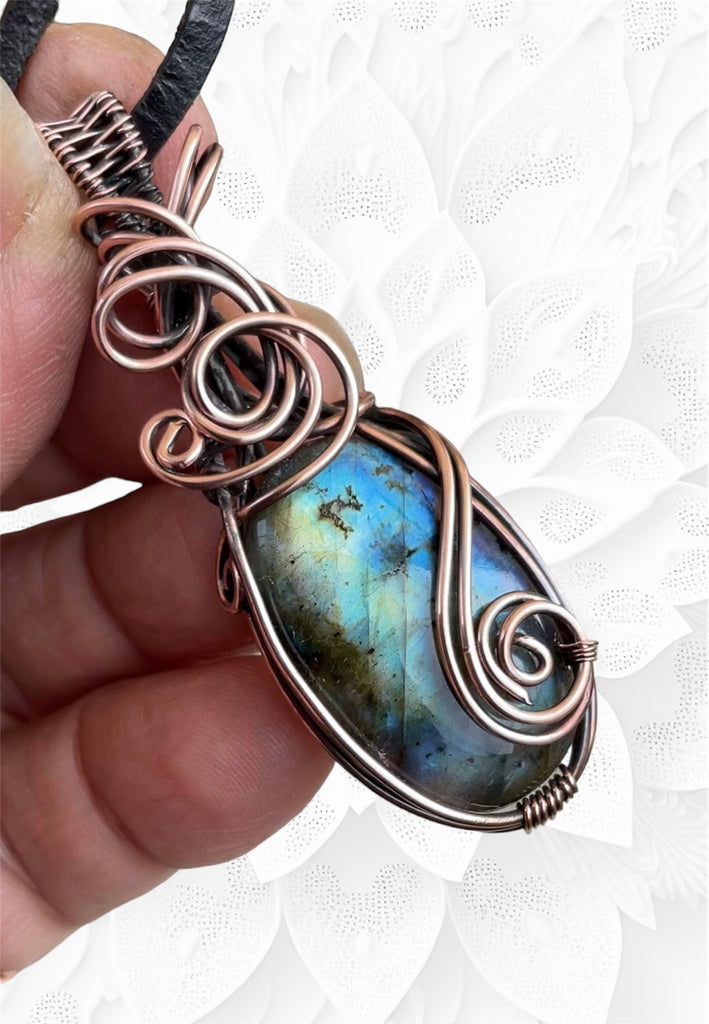 Labradorite Wire Wrapped Pendant - Connie’s Crystals 