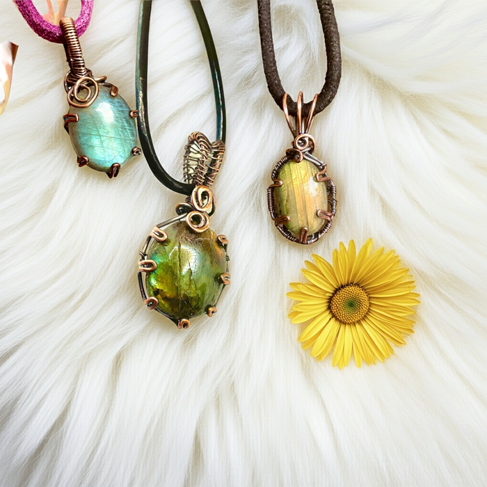 Labradorite Mini Prong Set Pendants. - Connie’s Crystals 