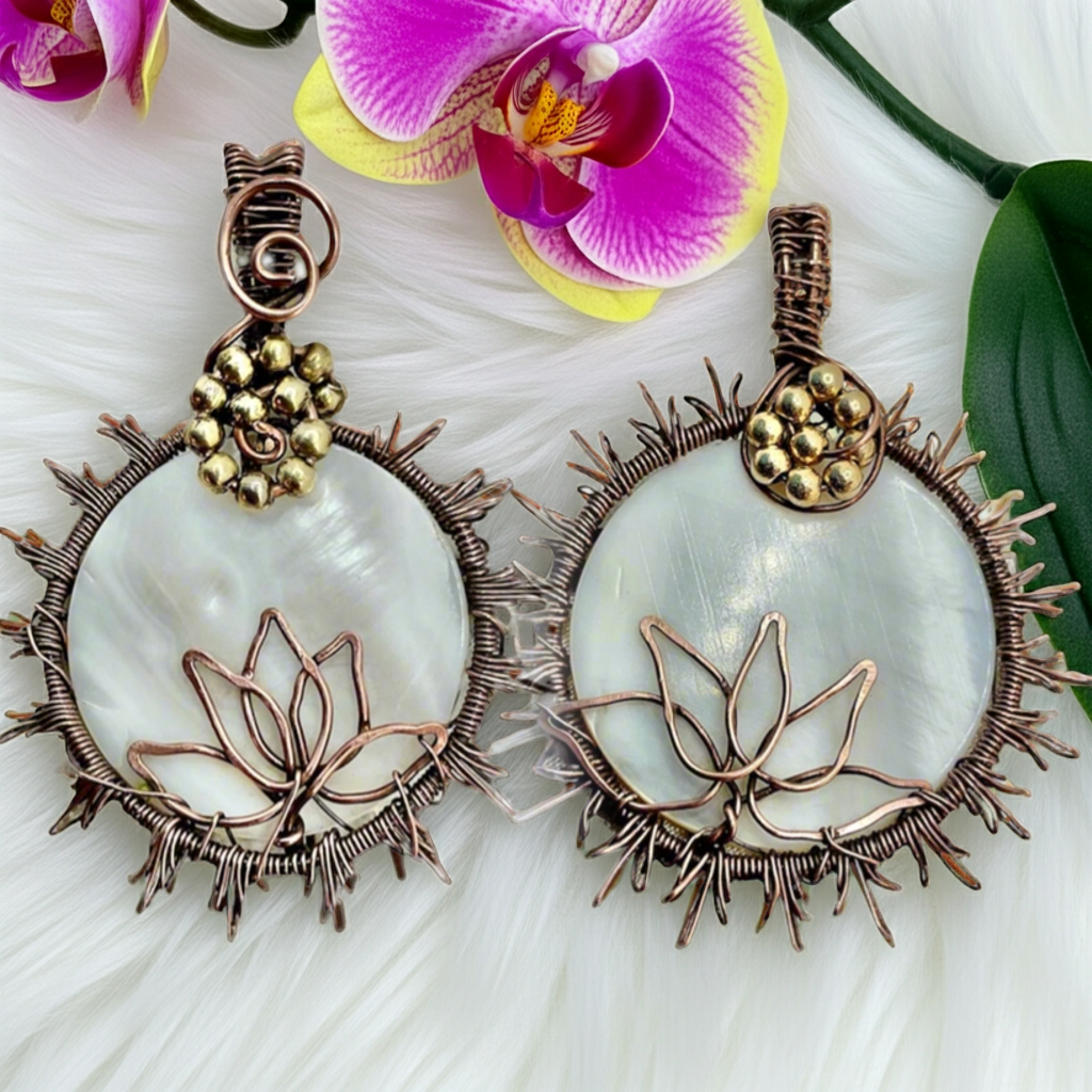 Mother of Pearl Lotus Sun Pendants - Connie’s Crystals 