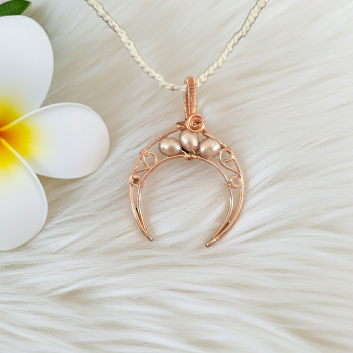 Freshwater Pearl Crescent Moon Pendant - Connie’s Crystals 