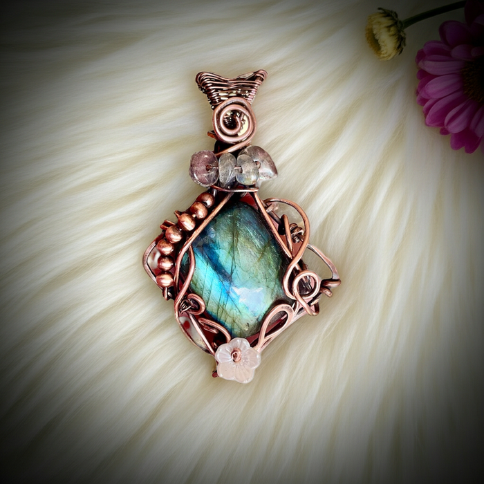 Labradorite Wire Wrapped Pendant - Connie’s Crystals 