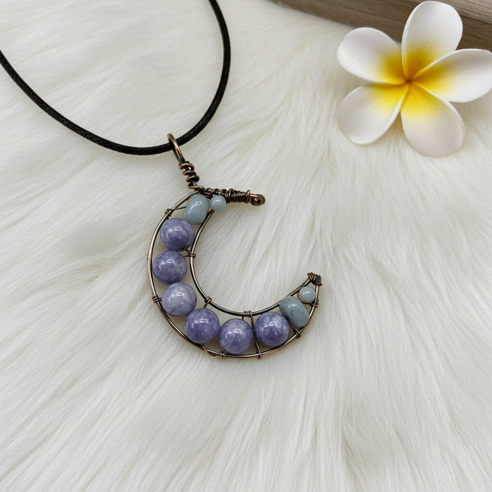 Celestite Moon Pendant - Connie’s Crystals 