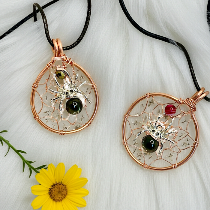 Halloween Spooky Spider Pendants - Connie’s Crystals 
