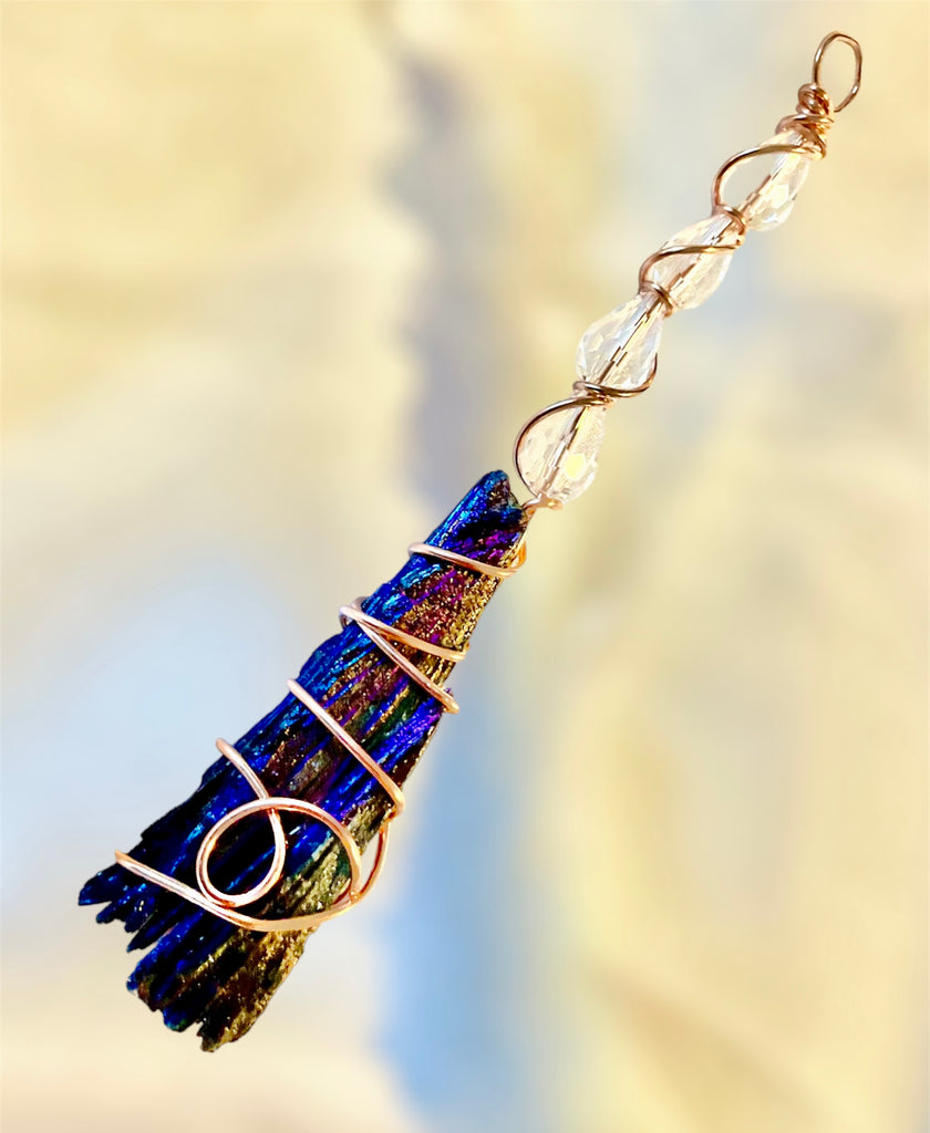 Black Kyanite Titanium Aura Witches Broomstick - Connie’s Crystals 