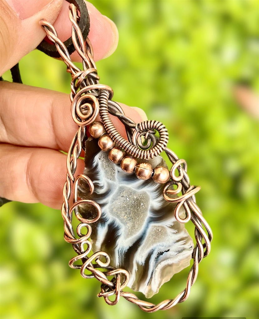 Black & White Wire Wrapped Druzy Geode Agate - Connie’s Crystals 