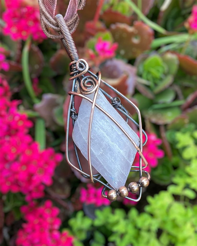 Pink Kunzite Pendant - Connie’s Crystals 