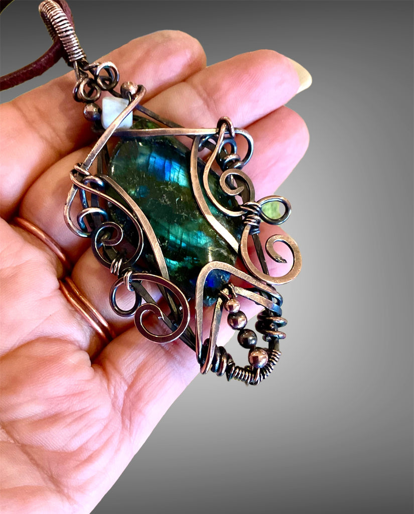 Labradorite Wire Wrapped Pendant - Connie’s Crystals 