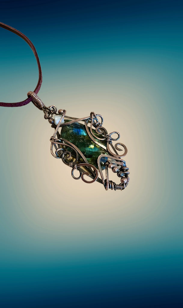 Labradorite Wire Wrapped Pendant - Connie’s Crystals 